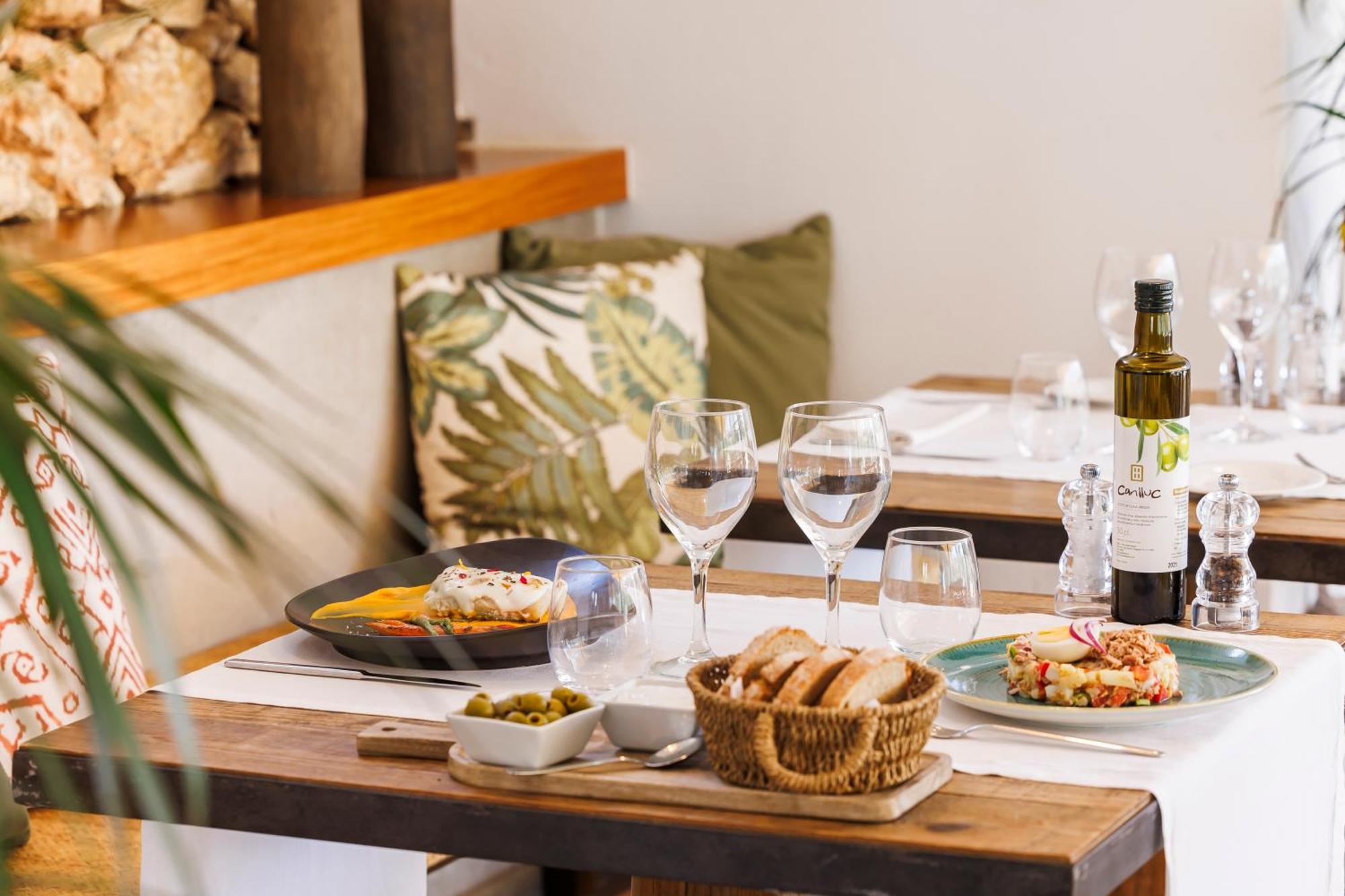 Can Lluc Boutique Hotel & Luxury Villas San Rafael De Sa Creu Kültér fotó